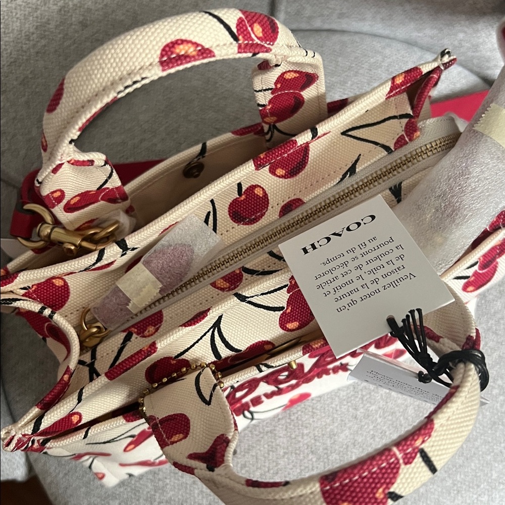 Coach Cargo Tote Bag 26 With Cherry Print - Picture 10 of 14